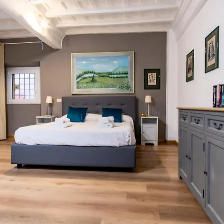 Elegantis Monti Apartment *