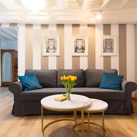 Apartman Elegantis Monti *
